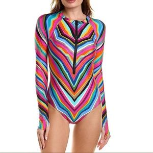 Trina Turk LOUVRE HALF-ZIP PADDLE SUIT Size Medium